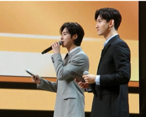 4/8東方神起、スーツ姿も麗しい♡KINGDOM第2週