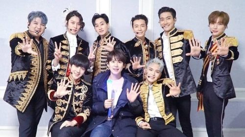 SUPER JUNIOR
