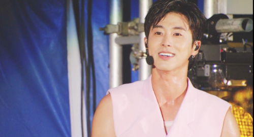 ユノ・ユンホ エイネ2018,a-nation2018