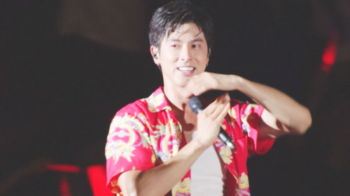 ユノ・ユンホ エイネ2018,a-nation2018