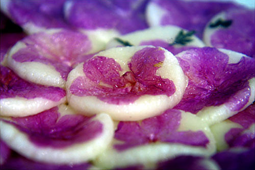 チンダルレジョン(花餅)