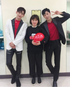 東方神起とパク・チソンさん。