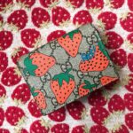 GUCCIイチゴのお財布