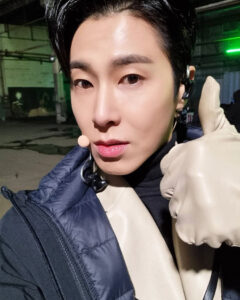 ユノソロ「ジレンマ」「Stay…」リリックビデオ公開＆ビタミンユンホ