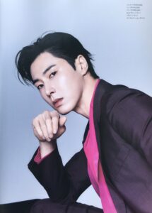 ELLE JAPON_2022年7月号