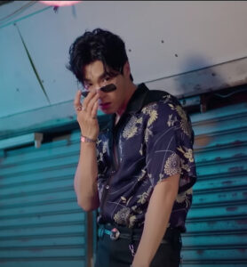 少しづつ…『UTSUROI』ジャケットメイキング公開。