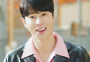 ユノ・ユンホは東方神起のリーダーです。