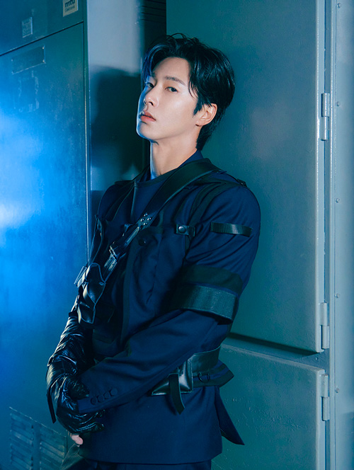 Amazon.co.jp: 東方神起 ユノ ユンホ 【 写真集 Premium Photo