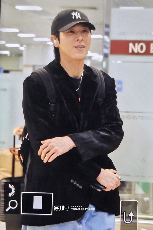 ユノ・ユンホ金浦空港