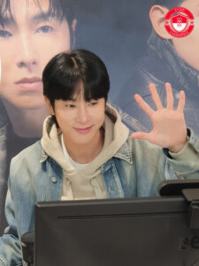 「ドン代表」ユノ·ユンホの「胸キュン誘発」(#^.^#)