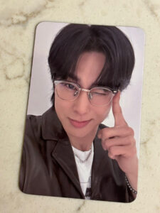 ”メガネユノ トレカ” 誕生秘話!! (#^.^#)