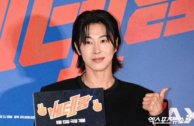 ユノ・ユンホ試写会