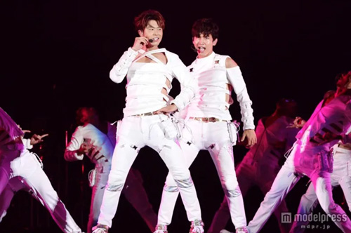 ユノ・ユンホ エイネ2013,a-nation2013