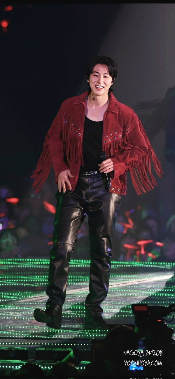 ユノ・ユンホZONE241208名古屋