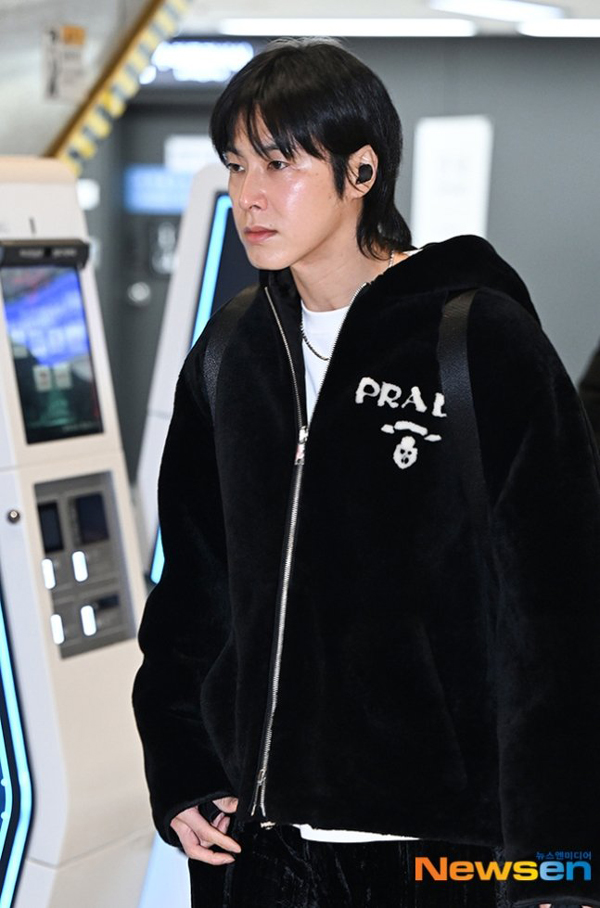 ユノ・ユンホ キンポ空港_241223