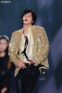 名前は呼ばれないけれどとても重要なダンサーさんの話をちょっと。