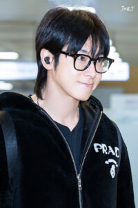 ユノは出国✈️｜チェンジストリート